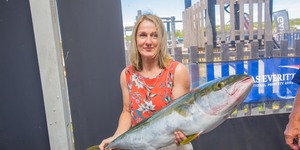 Fisher woman - Chas Everitt Cape Agulhas - Xplorioâ„¢ Agulhas