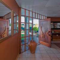 White House Pearly Self Catering - Xplorioâ„¢ Gansbaai