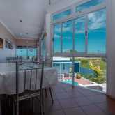 White House Pearly Self Catering - Xplorioâ„¢ Gansbaai