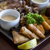 Platter For Six - Quayside Cabin - Xplorioâ„¢ Hermanus