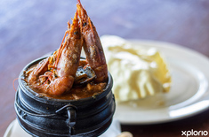 hermanus_restaurants_quayside_cabin_hot_pot_1675842102