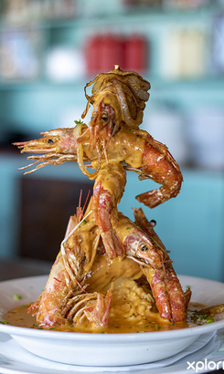 hermanus_restaurants_quayside_cabin_prawn_tower_port_1675867621