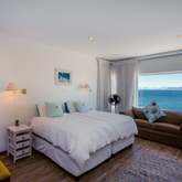 Shark room sea view - 49 on Cliff - Xplorioâ„¢ Gansbaai