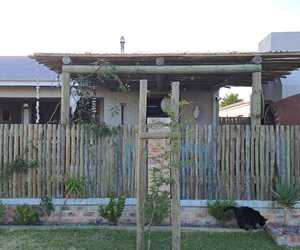 Wooden Pole Fencing Products