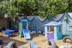 gansbaai_restaurant_eileens_seafood_paradise_playground_1679906139