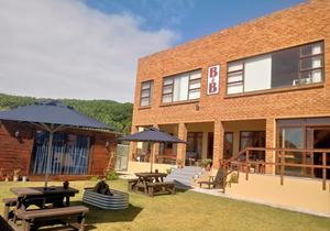 Review fromÂ Carol Du Plessis