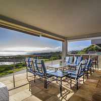 Relaxing Area - Whale Waters Self Catering Lodge - Xplorioâ„¢ Gansbaai