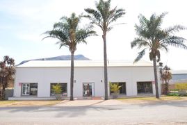 Commercial business for sale in Villiersdorp: R5,100,000