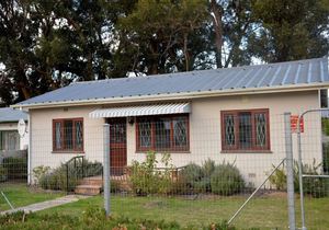 2 Bedroom Apartment / Flat for Sale in Villiersdorp:Â R1,380,000