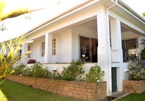 3 Bedroom Golf Estate House for Sale in Theewaterskloof: R3,000,000