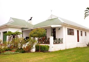 3 Bedroom House for Sale in Theewaterskloof: R2,575,000