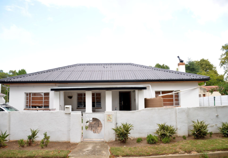 4 Bedroom House for Sale in Villiersdorp: R1,690,000