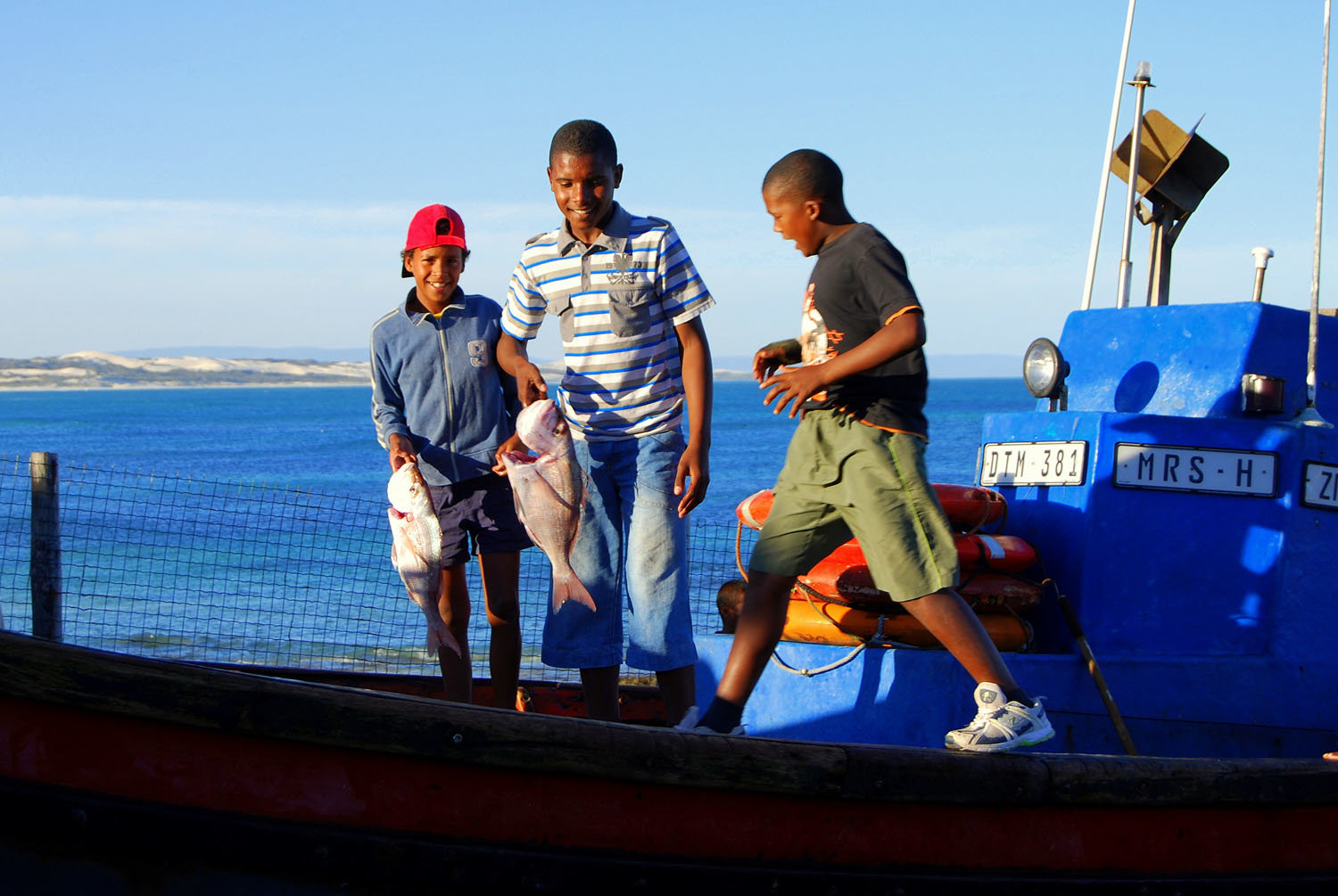 arniston-top-attractions-5-fishing-in-arniston