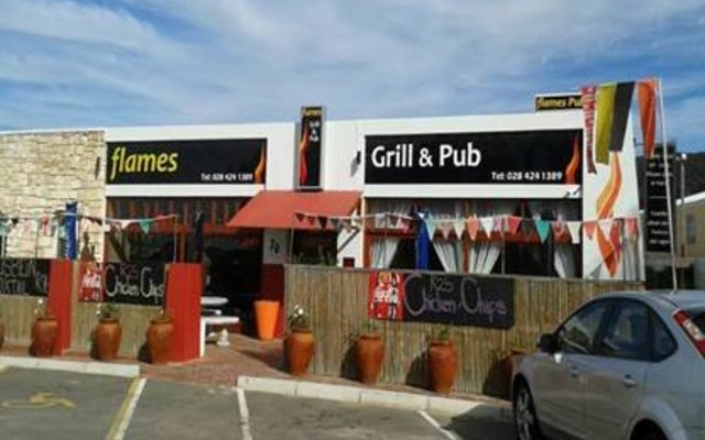 Flames Pub 'n Grill
