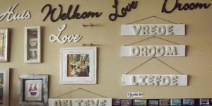 Mozart's Deli and Restaurant