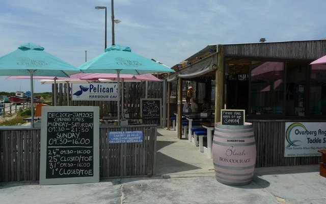 Pelicans Harbour Cafe