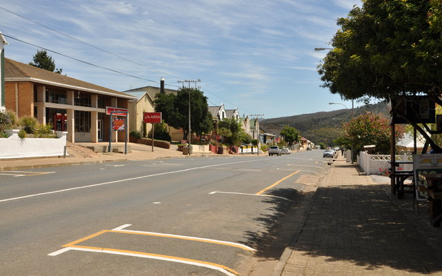 Sarel Cilliers Street, Main Road of Napier