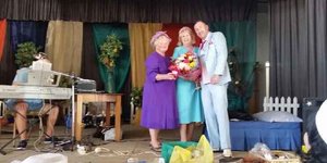 Uitgedos in die 70jare se klere