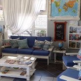 Plenty of Seating & free Wifi