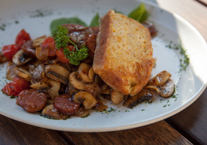 Where to Wine and Dine in Pringle Bay & Rooi Els