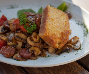 Where to Wine and Dine in Pringle Bay & Rooi Els