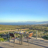 Enjoy Your Meals With Spectacular Views - Grootbos Private Nature Reserve - Xplorioâ„¢ Gansbaai 