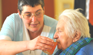 Seestrome 2015: Diens van barmhartigheid . . . GeseÃ«nd is die wat barmhartig is