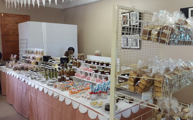 Bettyâ€™s Bay Arts and Crafts Market