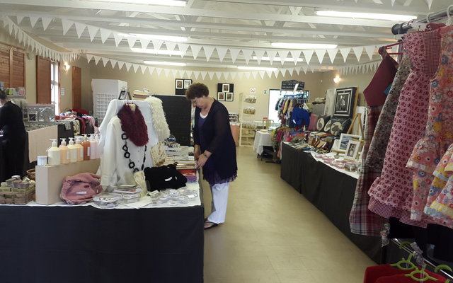 Bettyâ€™s Bay Arts and Crafts Market