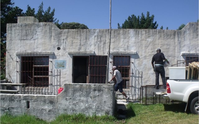 Die huis op Groenkloof naby Pearly Beach waar die droograkkeen reuse kookpot gevind is.  