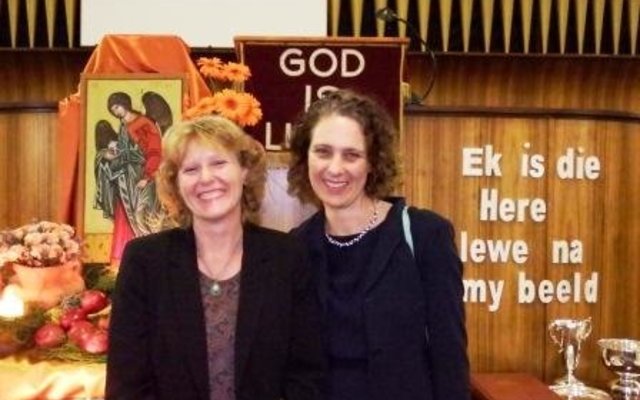 Dr. Lisel Joubert en Prof. Julie Claassens