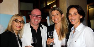 Sandra en Reinhard Kern, Catherine Nyquist en Lizaene Cornwall