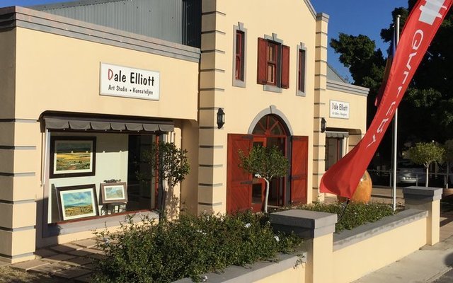 Dale Elliott Art Studio & Gallery