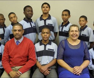 Die Bron PrimÃªr spog met Kanoe Klub