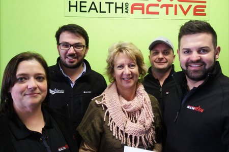 Vlnr is Ilze le Roux, JP Coetzer, Lanita Marais (skoolhoof),  Cobus Briedenhann en Pieta Botes