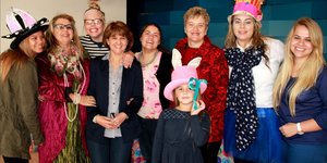 Tamica Groenewald, Trudie Groenewald, Mickyla Groenewald, Patrys Otto, Elanie Groenewald, Jenine Groenewald, Marchelle Mostert en Michelle Otto. Voor: Lanika Mostert.