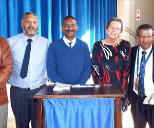 ParlementariÃ«rs tevrede  met Gansbaai