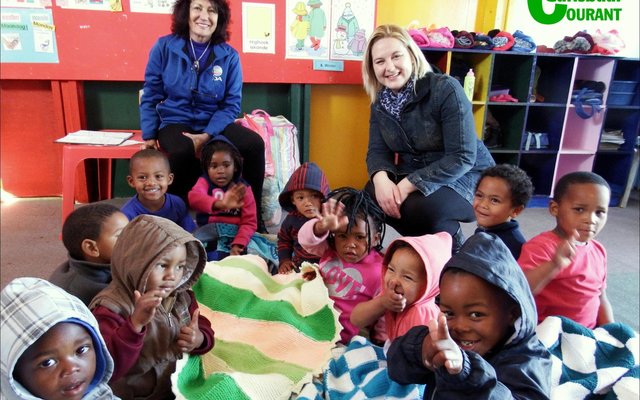 Gansbaai Biblioteek by die Rainbow Kids in Beverley Hills.