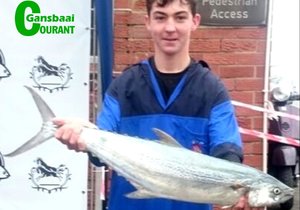 Werner vang roofvis in Natal