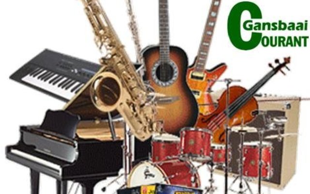 Gansbaai_Music_instruments_Courant