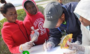 Plastiek - nÃ³g 'n kusmoordenaar