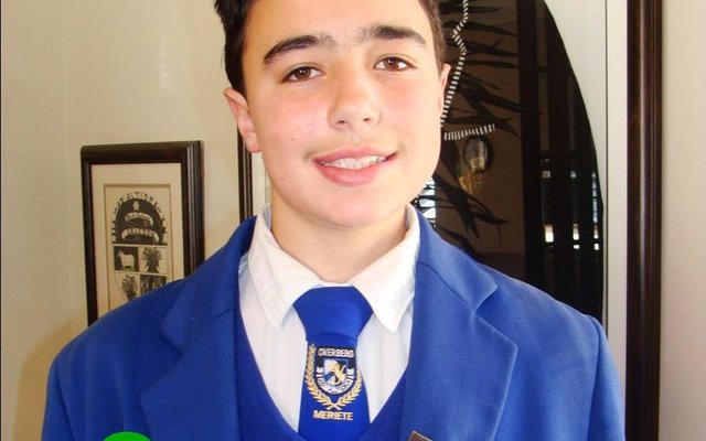 Cobus Smith,  graad  9-leerder  van HoÃ«rskool Overberg het op eie houtjie aan die 'South African Mathematics Olympiad Training Programme' deelgeneem en eerste in die Wes-Kaap geÃ«indig. Hy het â€˜n R300 geskenkbewys losgeslaan en gaan nou aan die IntermediÃªre Fase deelneem.