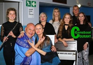 Kunstenaars  vier die lewe