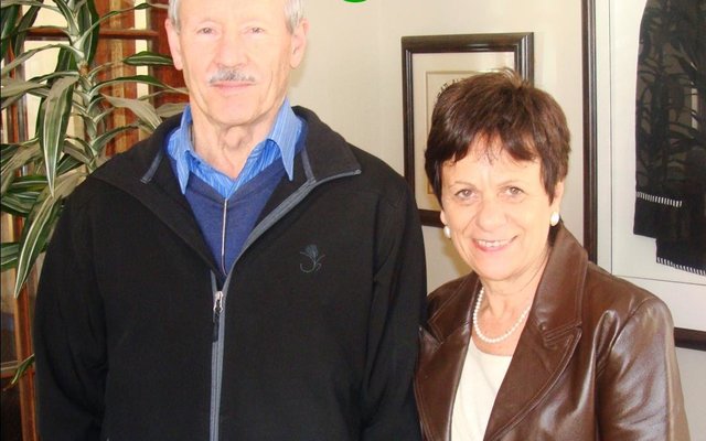 Die twee onderwysers van HoÃ«rskool Overberg wat by die uitfaserende vakke betrokke was, is  mnr. Grant Murdoch (Meganiese Tegnologie) en me. Sonica Louw (Duits).