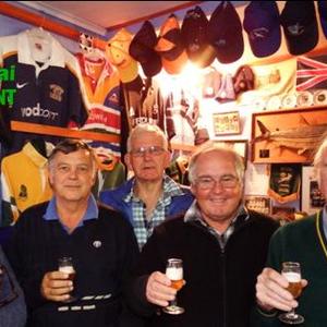 Craft beer tasting in David MacDonaldâ€™s â€œmuseum houseâ€ in Pearly Beach with some friends. From ltr Pietie van Dyk, Hermie Schonken, Robert Pace, Gerrie Barnard and David MacDonald (host).