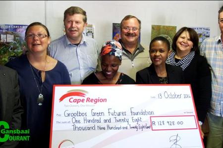 The hand over of South Africa Breweriesâ€™ cheque for the Food Security Project. Front fltr Xolani Msweli  (Councilor Ward 1), Lily Upton (Gansbaai Community Farm, Project Manager), Zholehanyo Bikani (Assistant Farm Manager and Facilitator) and Thandi Ndlungwana (South African Breweries). Back fltr Hennis Germishuys (Department of Agriculture, District Manager: Overberg Farmer Support and Management), Francois Myburgh (Overstrand Municipality: Gansbaai Municipal Manager),  Stephen Dumont (Burmar Civils) and Elizabeth Daniels (Department of Agriculture, Western Cape, Center Management of Further Education and Training).