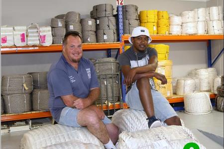 Pieter du Toit bestuurder van Eigelaar Marine Store hier saam met sy regterhand, Gerald Visser.