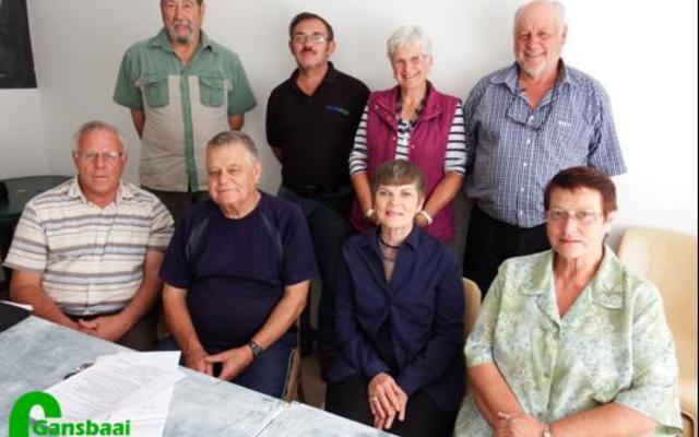 Die NGK Bediening Sending het hul eerste 2017 vergadering gehad, met heelwat beplanning vir die nuwe jaar. Voor vlnr ds Dirk van Dyk, Bertie van Zyl, Anita Botha en Mary Badenhorst. Agter vlnr Johan van Dyk, George Wiese, Elcine Hulme en Johan Hulme (voorsitter).  Afwesig: Elizabeth Kondokter (VGK Blompark).