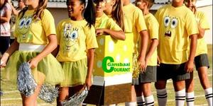 Die Geelspan se dirigente, met die tema â€œSpongeBob SquarePantsâ€, was nie juis  gepla oor die sangbeker nie - hulle het die puntebeker gewen.