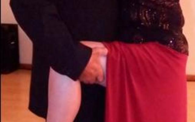 Len en AnÃ© van Hermanus, gereelde gaste by die boot-hengelklub, het vir â€˜n verrassing gesorg met die uitstekende en professionele uitvoering van die Argentine Tango dans.